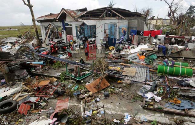 Haiyan tájfun - Külügyminisztérium: ne utazzanak a magyarok a Fülöp-szigetek katasztrófa sújtotta részére