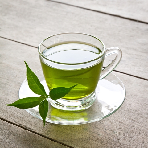 Igyál zöld teát, kerüld el vele a daganotos megbetegedéseket vagy használd a kilók ellen!