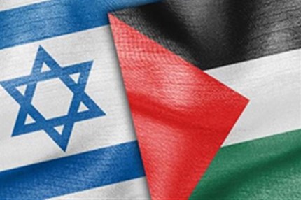 Elfogott palesztin vezető szerint a Hamász pénzeli a kődobáló fiatalokat