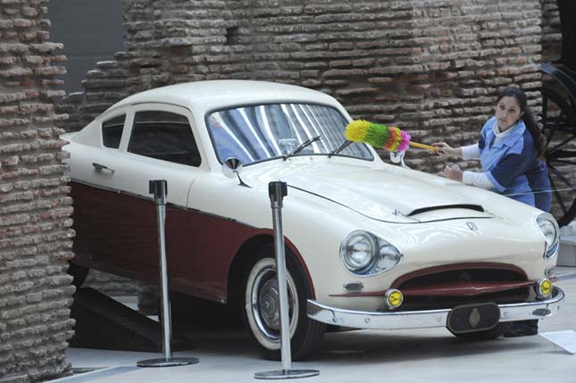 Peron múzeumi autója