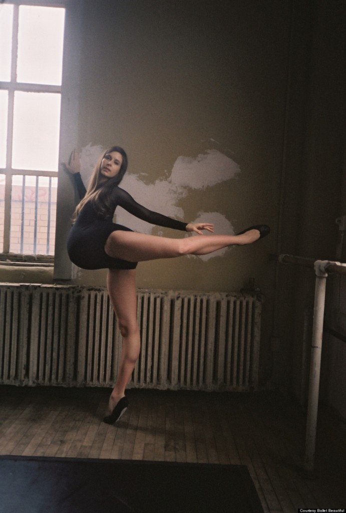 o-PREGNANT-BALLERINA-3-900