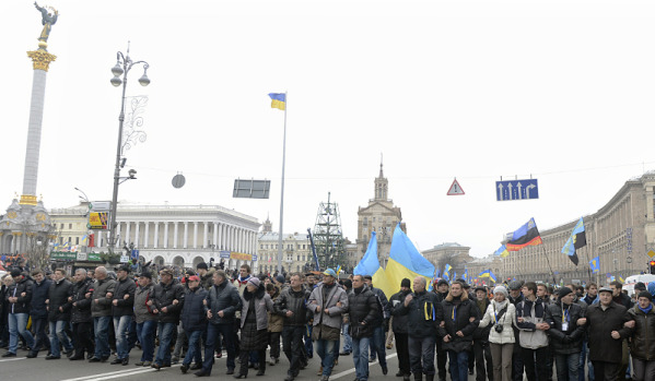 Anti-government protests continue in Ukraine