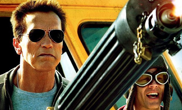 Arnold Schwarzenegger 369 embert ölt meg!!!