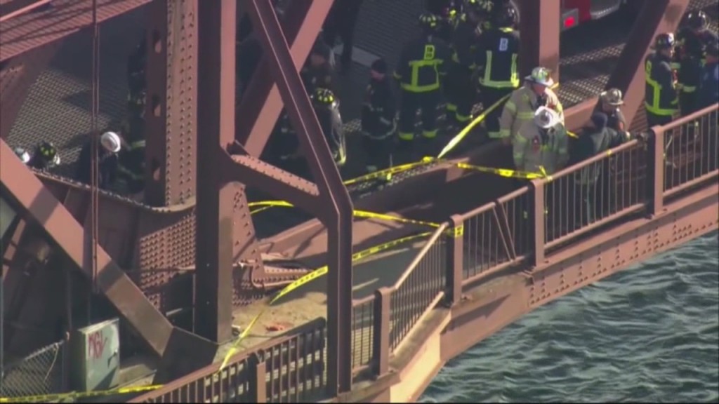 img-Woman-killed-crossing-drawbridge-in-Boston