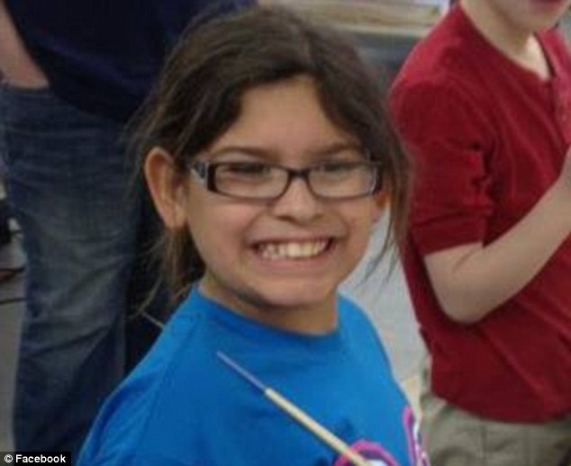 Halálra késelte a 11 éves kishúgát