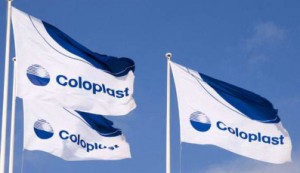 38120_coloplast-flags