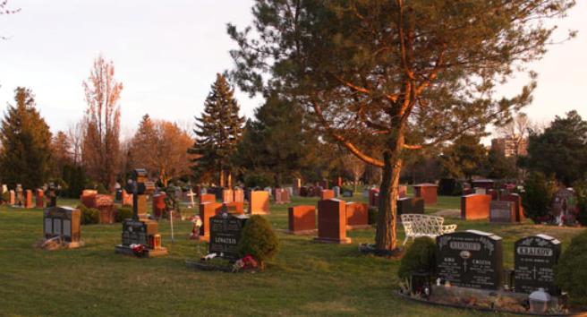 New England szellemektől hemzsegő temetői