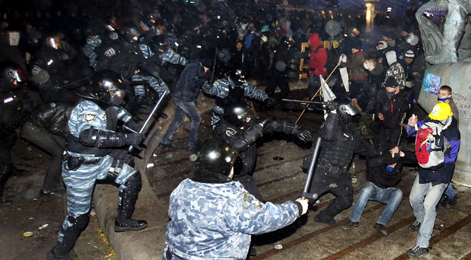 Ukrán válság - Legalább 77-en haltak meg az egészségügyi tárca szerint