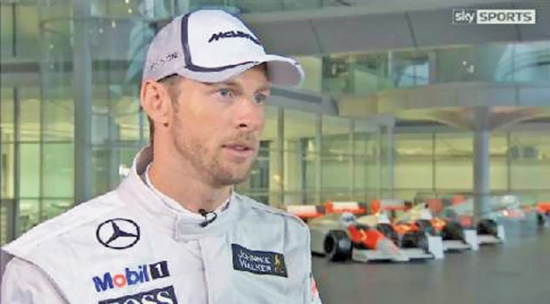 Button helyretette a panaszkodó Vettelt
