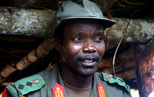Az USA le akarja vadászni az ugandai hadurat