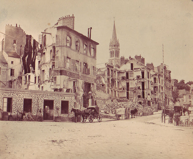 Paris Commune (1)