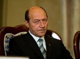 Román kormányalakítás - Basescu: alkotmányellenes a kormányprogram megváltoztatása