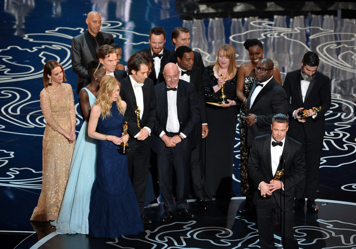 Oscar 2014: Tarolt a Gravitáció, a legjobb film a 12 év rabszolgaság
