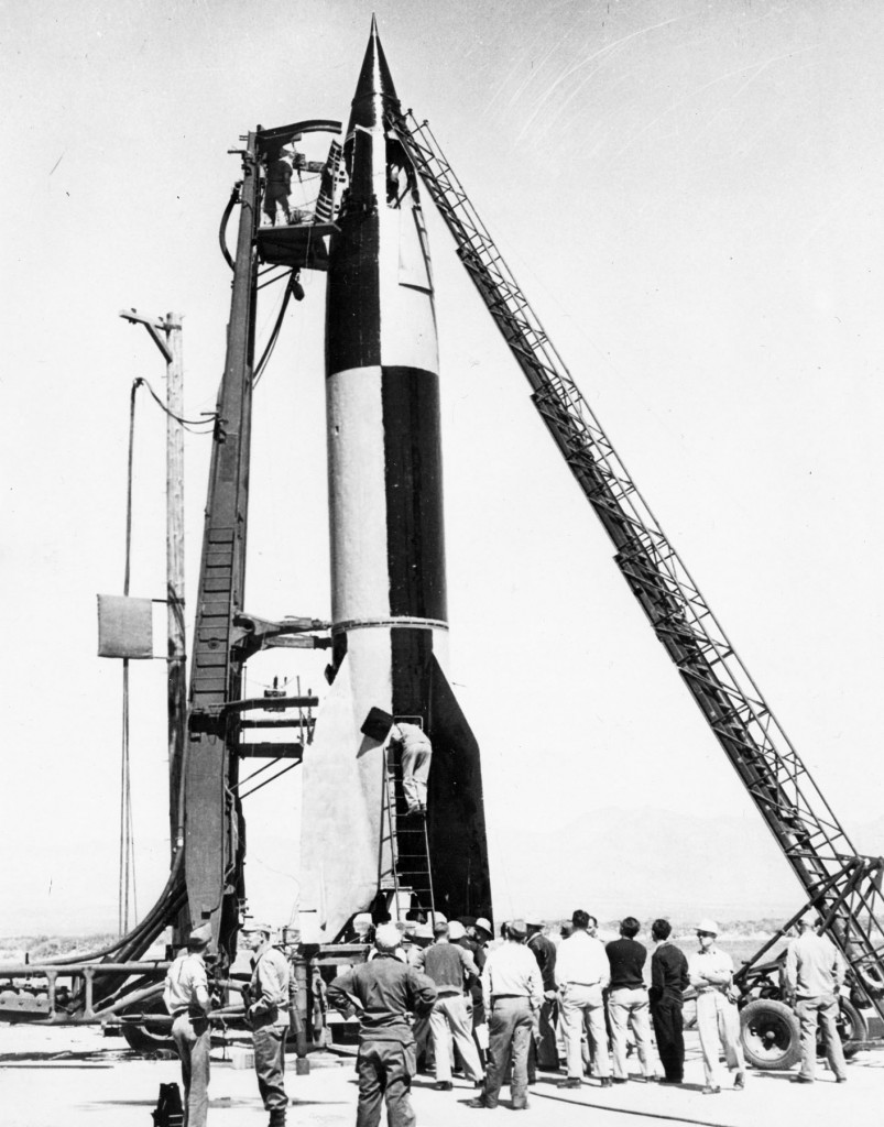 1946. Zsákmányolt német V2 rakéta tesztje az Államokban.