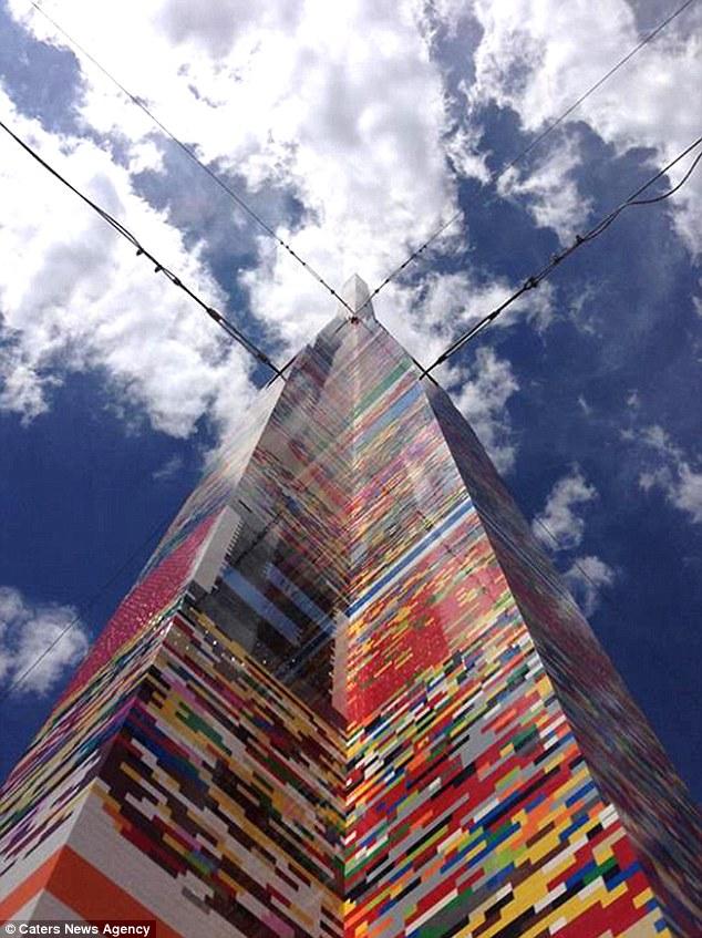 Budapesten épül a legmagasabb LEGO-torony
