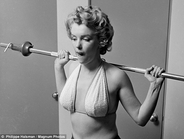Marilyn Monroe ritkán látott fotói - edzés közben