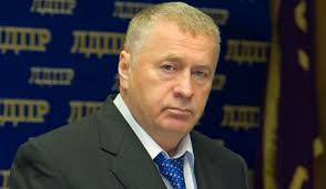 Ukrán válság - Újságírókra támadt Zsirinovszkij az orosz parlamentben