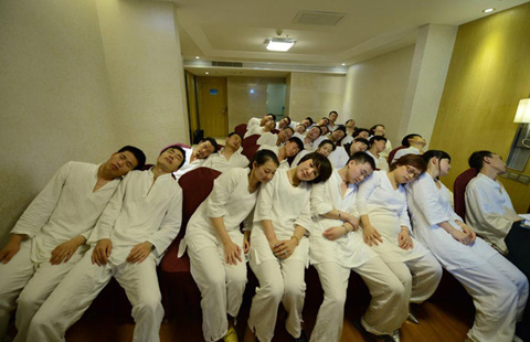 Szakszerű alvás Kínában