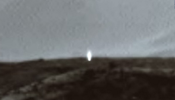 Rejtélyes fényjelenség a Marson- videó