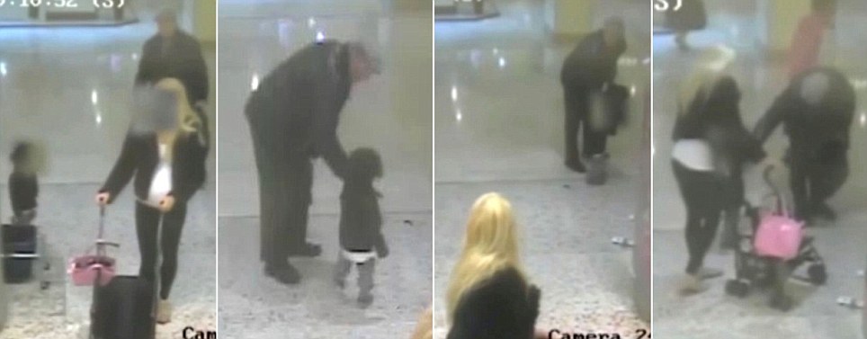 Kamera rögzítette, ahogy egy idős férfi megpróbálja elrabolni a nő 22 hónapos gyermekét - videó