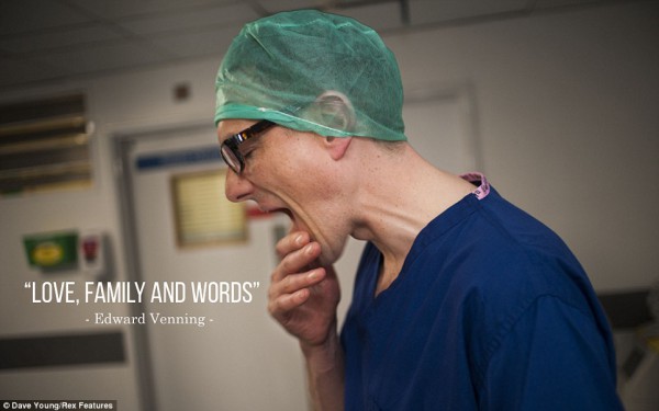 article-2641523-1E43B81500000578-992_964x602