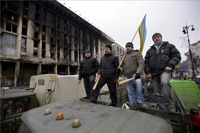 Ukrán válság - Szakértő: aligha rendezhető a héten a kelet-ukrajnai válság