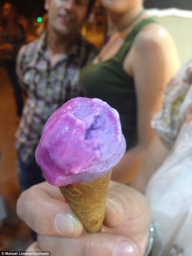 Mágikus fagylalt - ami változtatja a színét evés közben 