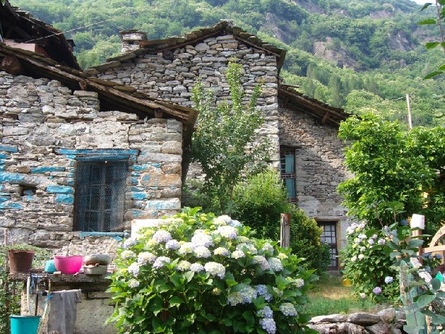 Eladó egy olasz falu
