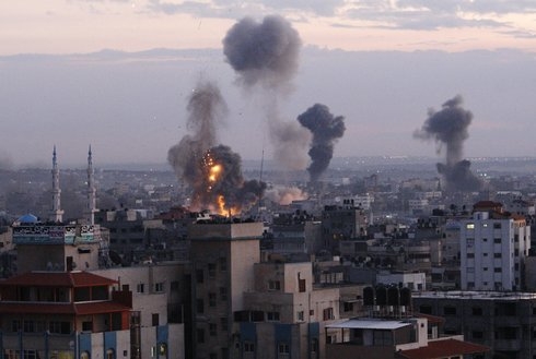Izraeli kommandós akcióval indult a gázai hadművelet hatodik napja