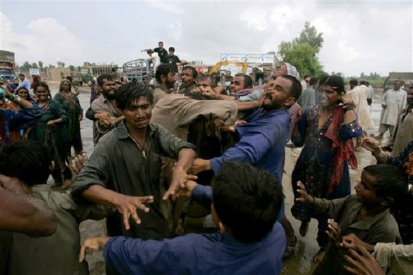 Pakistan Floods Growing Anger