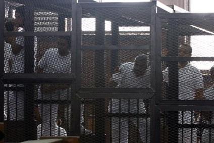 tk3s_453957_001_neon_cikk_lead_fill_424x283