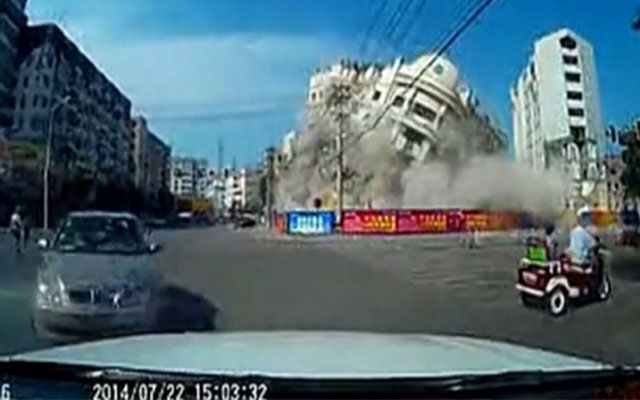 Ez volt a legfelelőtlenebb épületrobbantás Kínában! – videó
