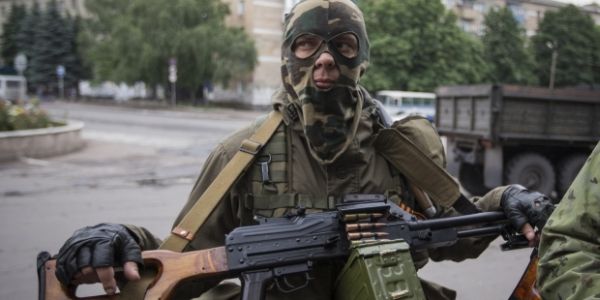 Ukrán válság - A katonák egy újabb várost foglaltak el, a szakadárok a 