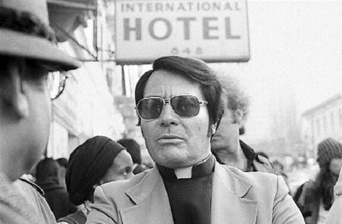 Öngyilkos szekta 9 tagjának hamvait találták meg Delaware államban 18+