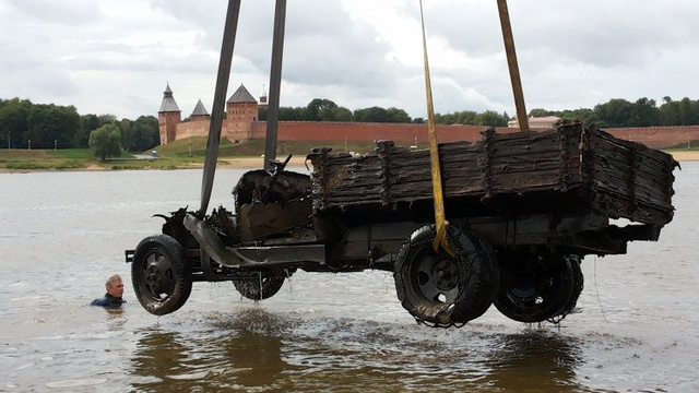 Az orosz teherautó 70 évig volt egy folyóban