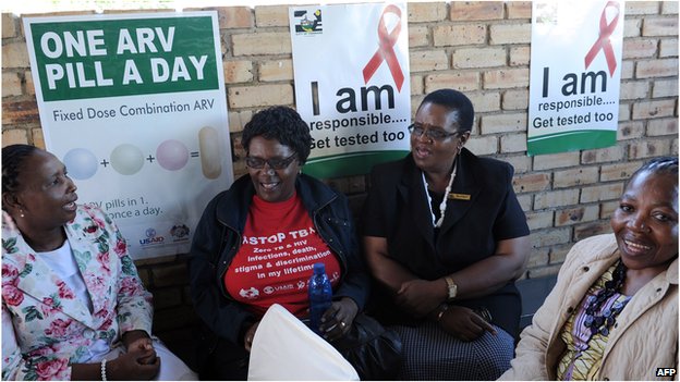 HIV-gyógyszerek hatására emelkedett a várható élettartam Dél-Afrikában