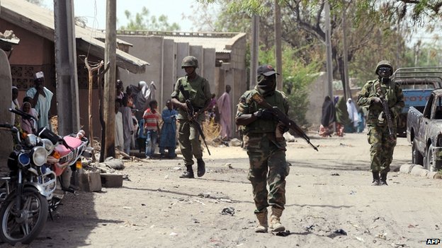 A nigériai hadsereg sem jobb a Boko Haram terrorszervezetnél