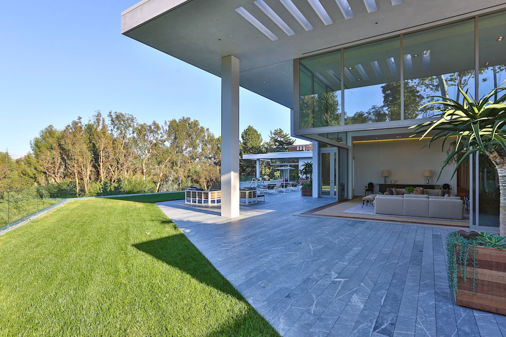 Holmby-Hills-Residence-by-Quinn-Architects-8 (1)