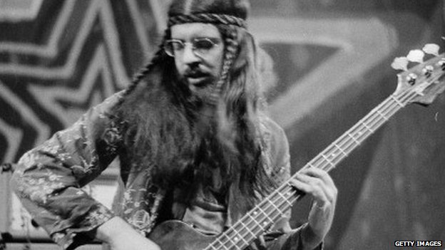 Elhunyt Glenn Cornick, a Jethro Tull alapító basszusgitárosa