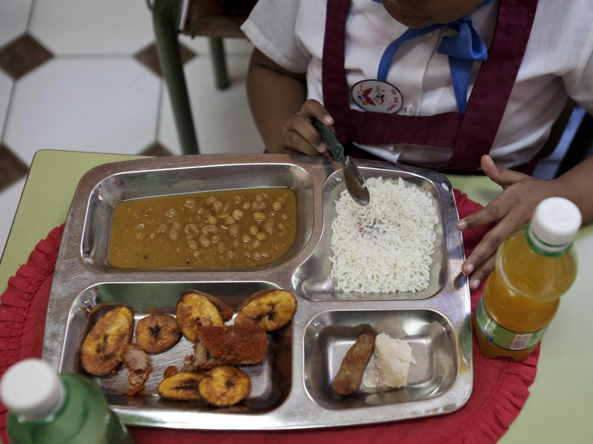 Gyerekek ebédjei a világ 12 országából 
