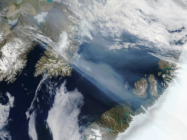 20140727-MODIS-smoke-to-Greenland