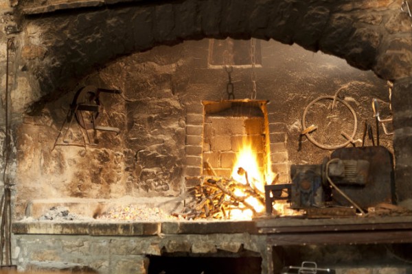 heated-oven-in-croatian-pub-shutterstock_80809621-WEBONLY