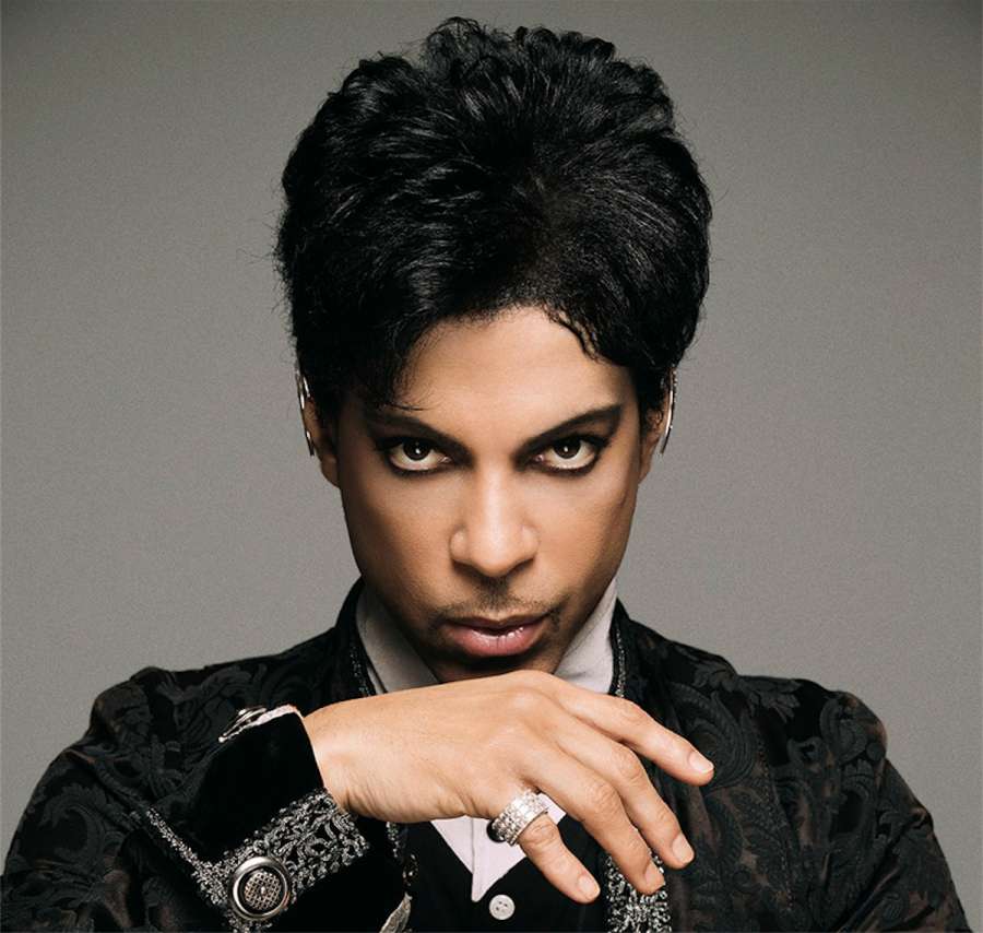 Prince-nek egyszerre két lemeze jelent meg