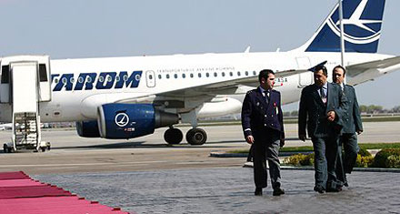 Spontán sztrájkba kezdett a román Tarom légitársaság pilótáinak egy része