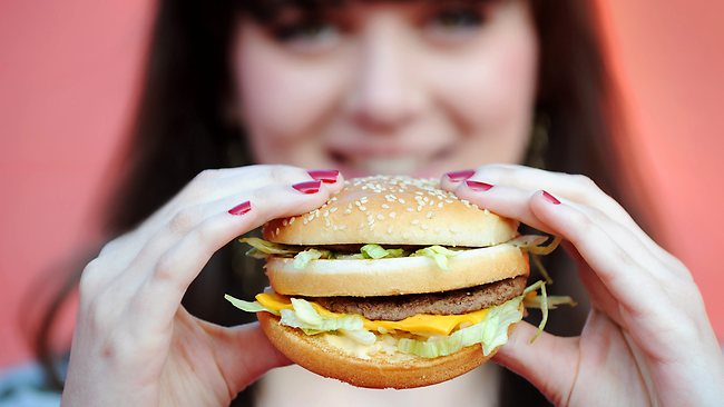 McDonald’s eltűnt gyerekek testét darálja bele a hamburgerekbe