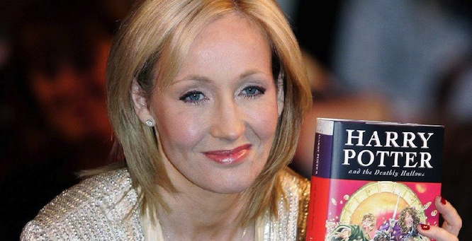 JK Rowling, a világhírű írónő felépítteti magának Hagrid kunyhóját