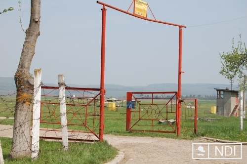Székelyföldi románok: hazaárulással érne fel a sepsiszentgyörgyi lőtér önkormányzati tulajdonba juttatása