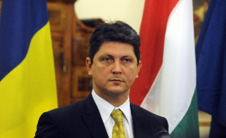 Romániai választás - Lemondott a román külügyminiszter