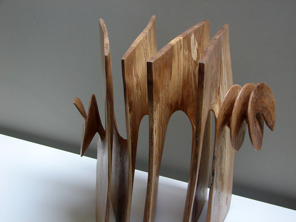 Carved-Pine-Wood-by-Xavier-Puente-Vilardell-3 (1)