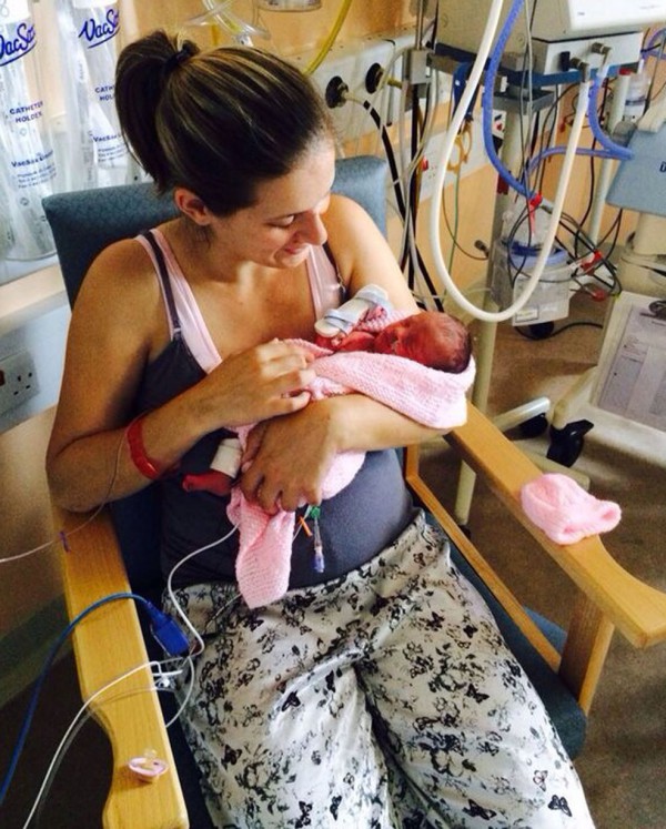 Laurens-with-baby-Harper-in-hospital